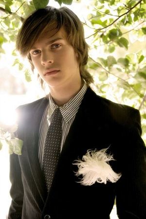 久坐酗酒憋尿 男人6种习惯伤前列腺