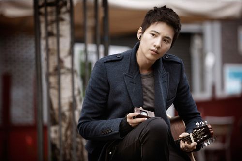 久坐酗酒憋尿 男人6种习惯伤前列腺