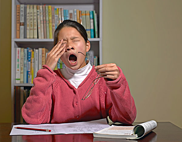 打哈欠透露身体奥秘:打哈欠或是疾病信号